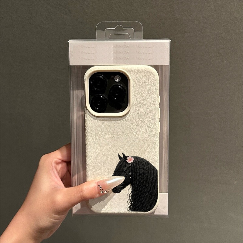 Чехол для телефона iPhone 17,  – обзор и цена Phone Cases Designer