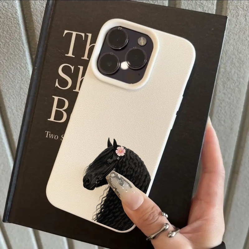 Чехол для телефона iPhone 17,  – обзор и цена Phone Cases Designer